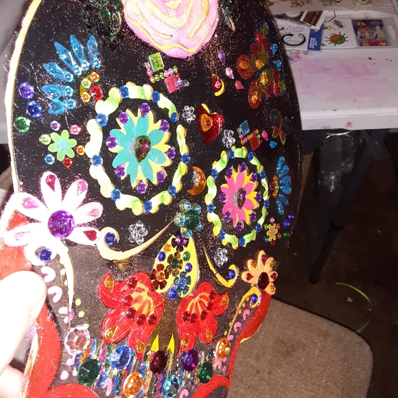 I am a crafter of original and unique art.my designs are unusual and fun. - Picture 6 of 16